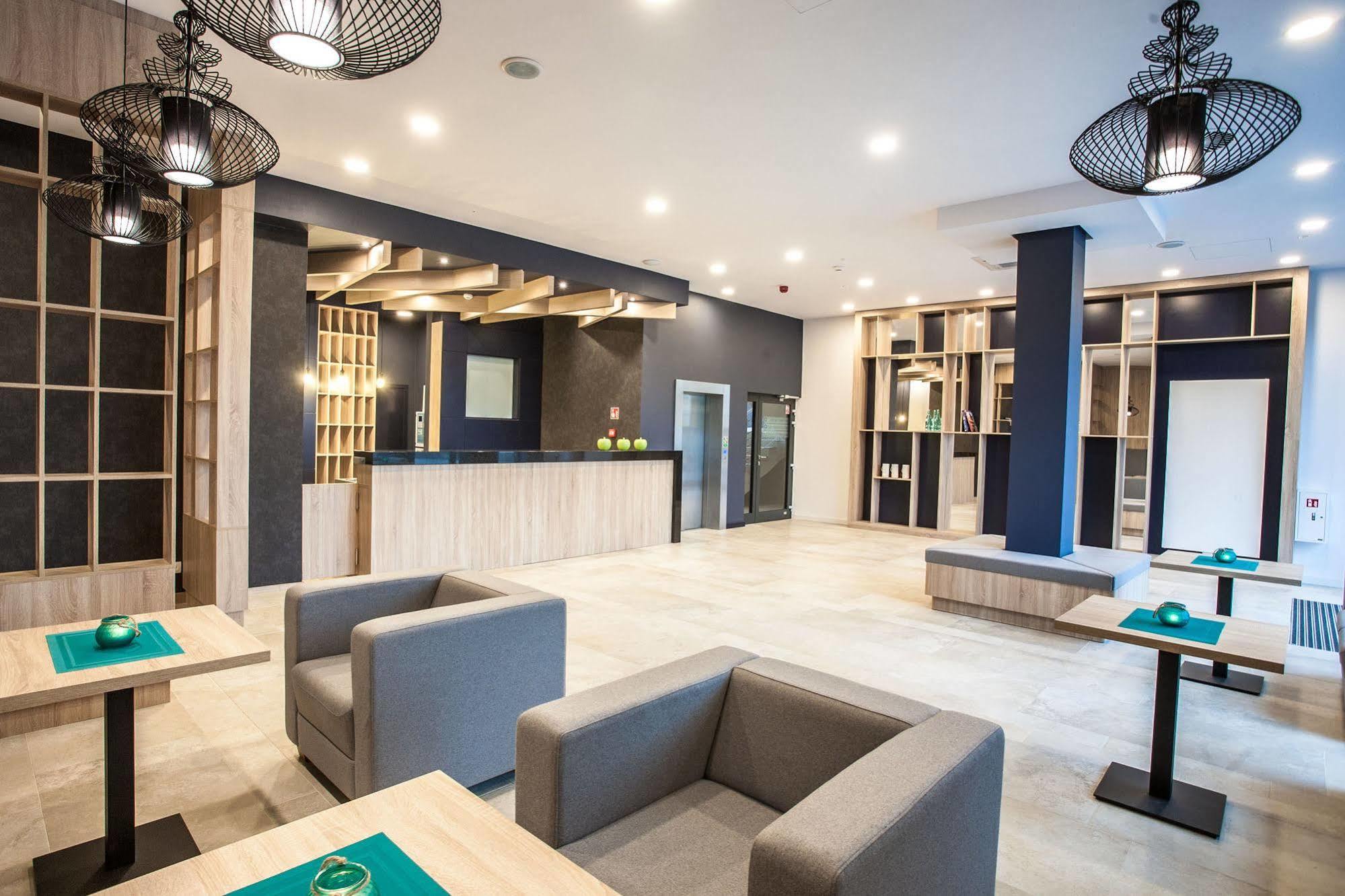 Hotel Zatoka Гданск Екстериор снимка