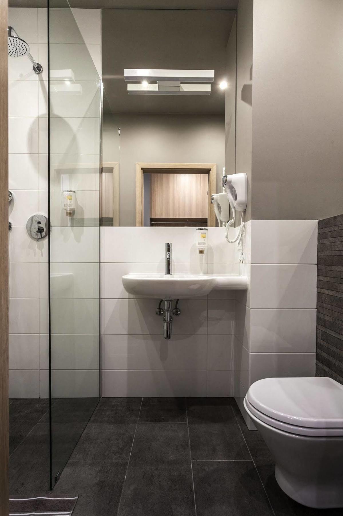 Hotel Zatoka Гданск Екстериор снимка